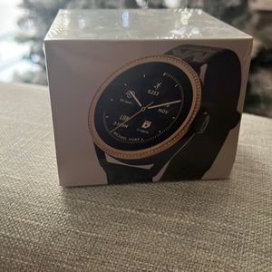 Michael Kors Access Gen 5E MKGO Two-Tone and Logo Rubber Smartwatch NOT OPENED!